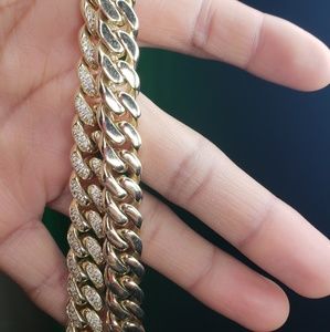 18k gold plated Cuban link chain
